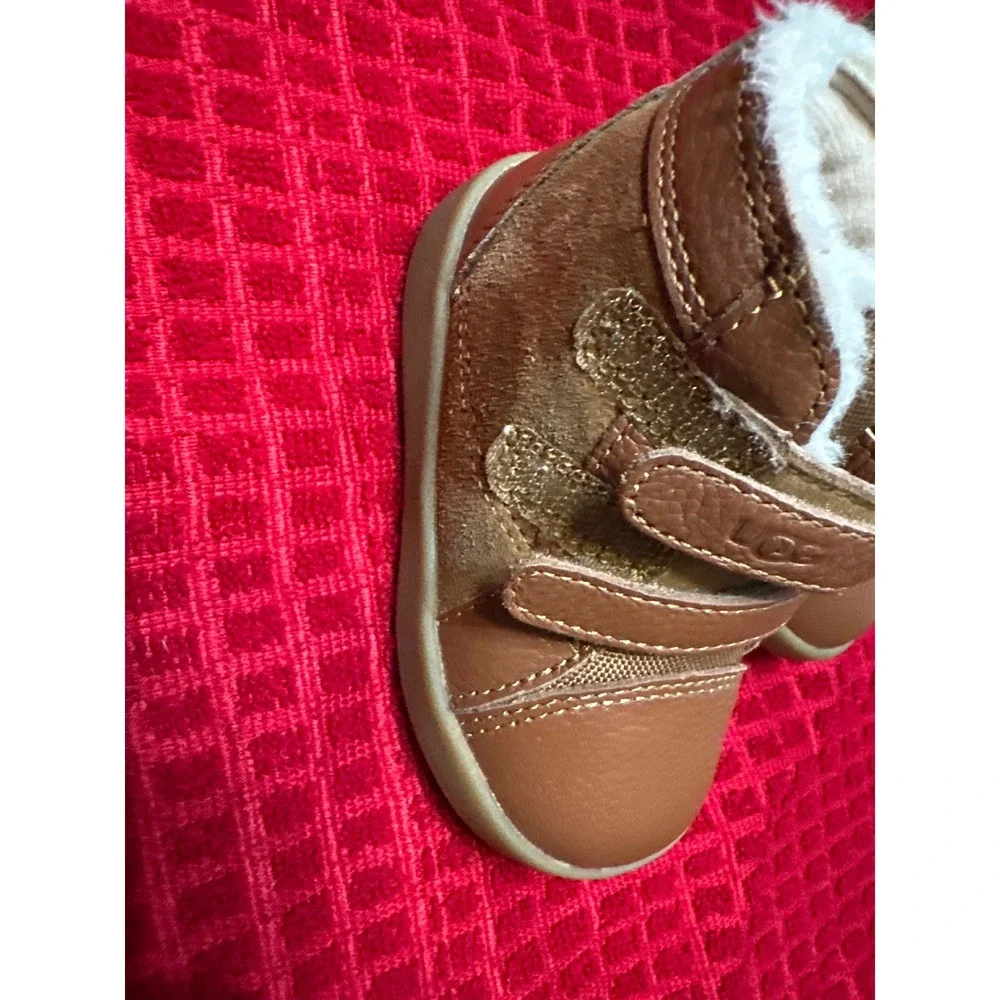 UGG Kids Rennon II Chestnut Leather Suede Boots 1143651I Brown Size 4/5 Infant